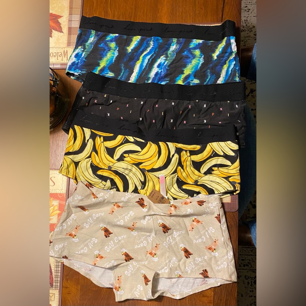 4 Pairs of Victoria Secret Pink Panties size xl